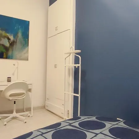 Ippolito Nievo Flat A Trastevere Řím